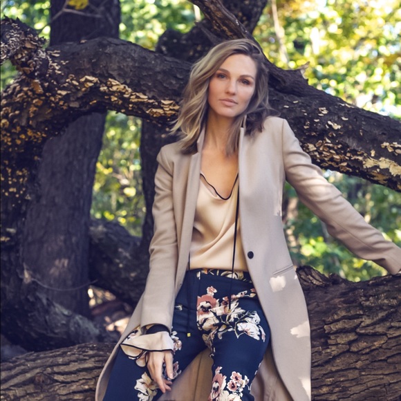 Meet your Posher, Robin - Picture 6 of 9